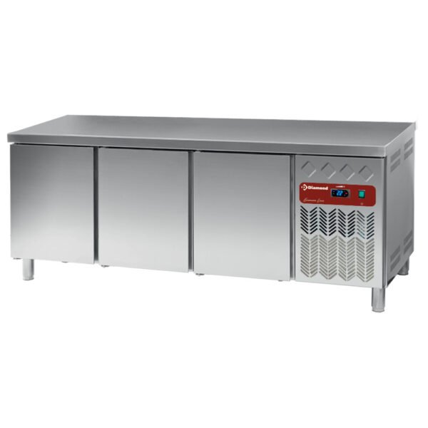 Table frigorifique, ventilé, 3 portes EN 600x400  550L  (DP202/PC-R2)