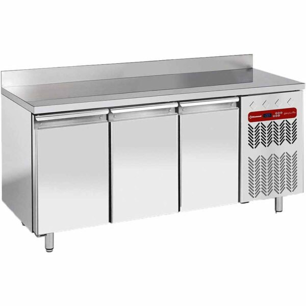 Table frigorifique "murale", ventilée, 3 portes GN 1/1, 405 litres  (TG3N/HA-R2)