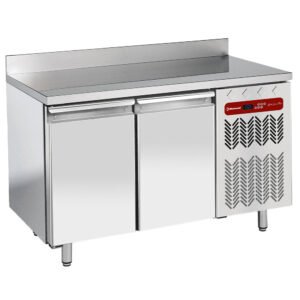 Table frigorifique "murale", ventilée, 2 portes GN 1/1, 260 litres  (TG2N/HA-R2)