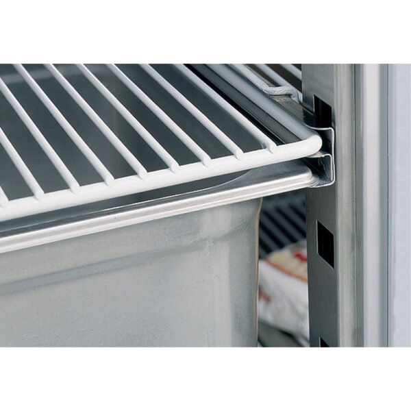 Table frigorifique ventilée, 4 portes GN 1/1, 550 Lit.& structure réfrigérée 10x GN1/6  (DTS-10/P9) – Image 2